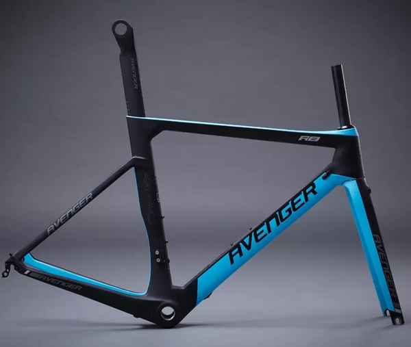 Avenger R8 Black/Blue